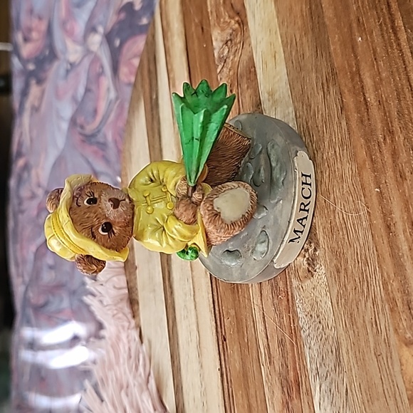 Vintage, First edition, March Teddy wearing raincoat. - Picture 6 of 6